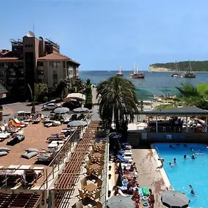4* Hotell Ambassador &